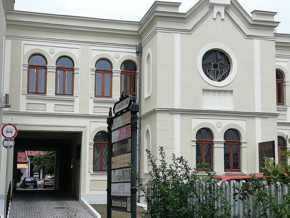 Céhmesterek apartman Eğri Dış mekan fotoğraf